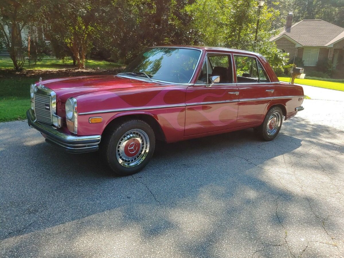 1970 mercedes benz 250 with rebuilt 2.8l 6-cylinder and 4-speed manual trans