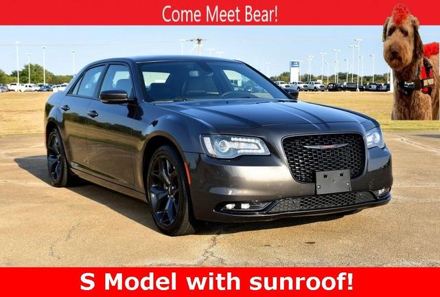 2023 chrysler 300 s