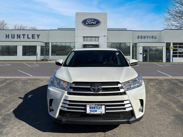 2019 toyota highlander le plus