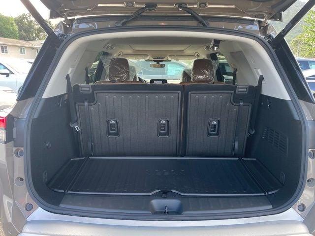 2023 nissan pathfinder platinum in kaneohe, hawaii
