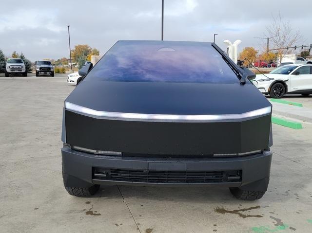 2024 tesla cybertruck base