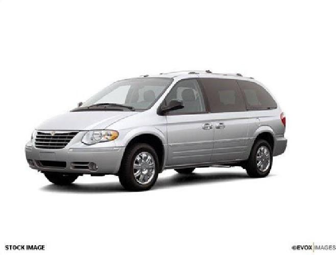 2007 chrysler town & country lwb limited in kendall, fl
