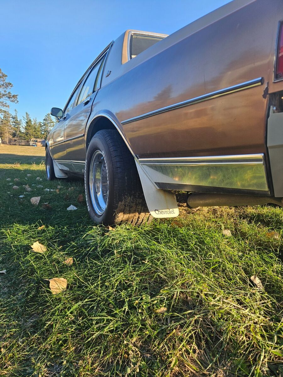 1985 chevrolet caprice classic sedan