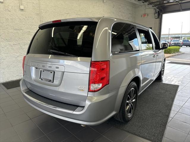 2019 dodge grand caravan gt