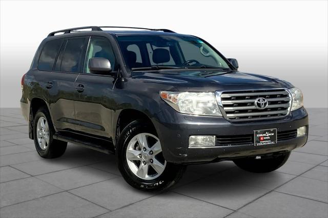 2010 toyota land cruiser base