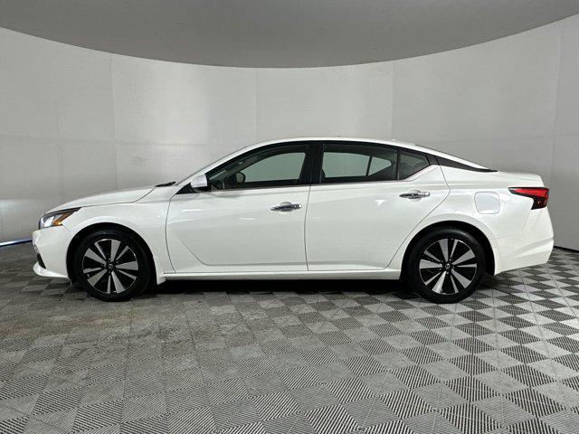 2021 nissan altima 2.5 sv