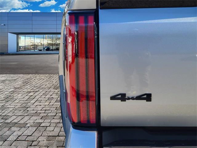 2022 toyota tundra platinum