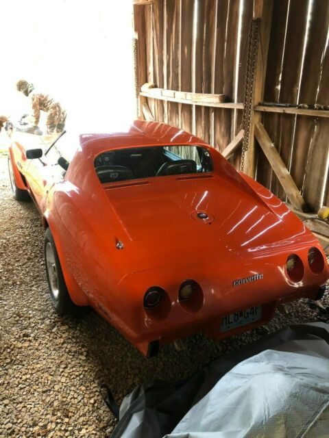 1975 corvette stingray racing orange - barn find