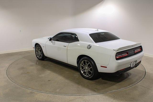 2017 dodge challenger gt