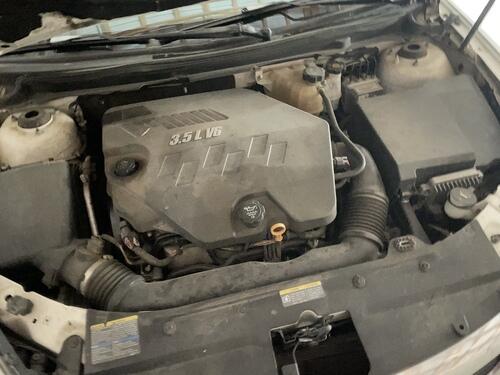 2007 saturn aura. 157,000 miles. 3.5 l, v6. runs well. new battery and good
