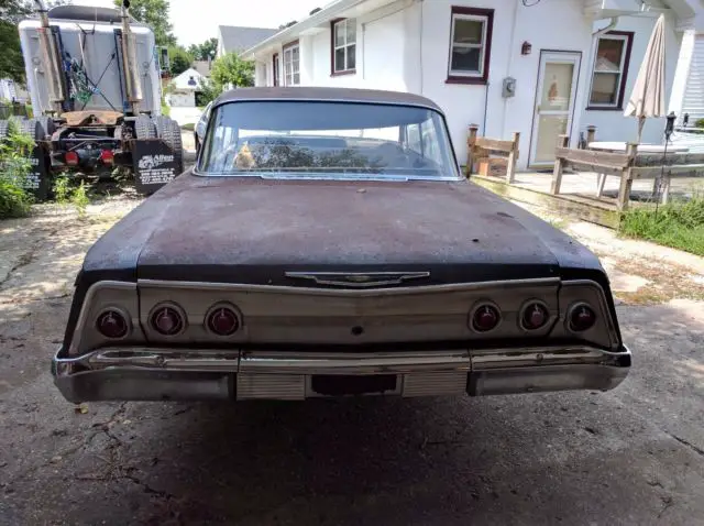 1962 chevrolet impala 4-door sport sedan with clean title
