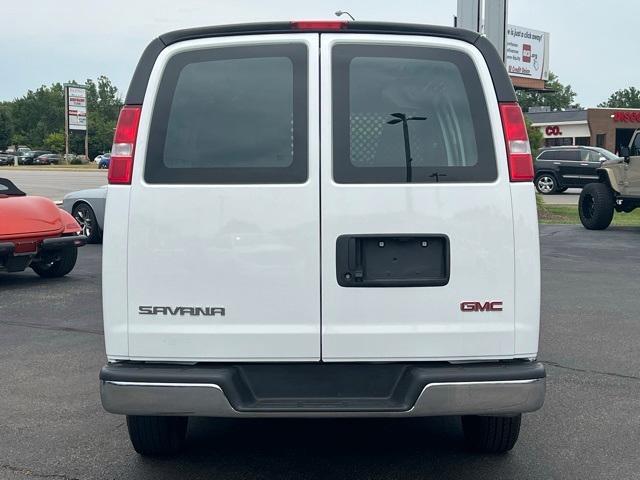 2021 gmc savana 2500 work van