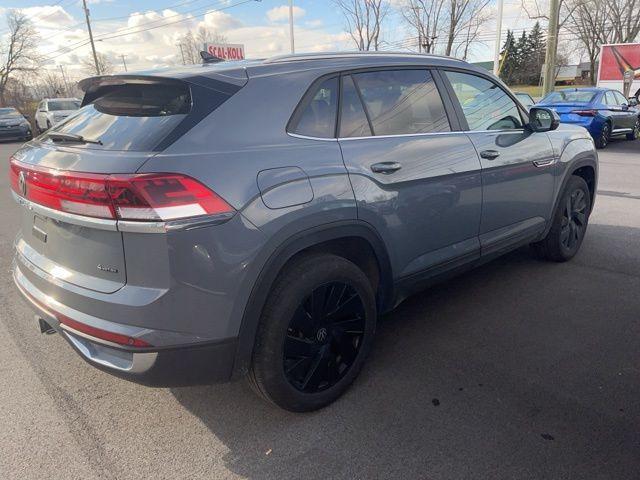 2024 volkswagen atlas cross sport 2.0t se w/technology