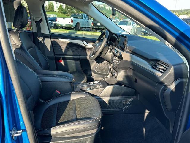 2021 ford escape sel
