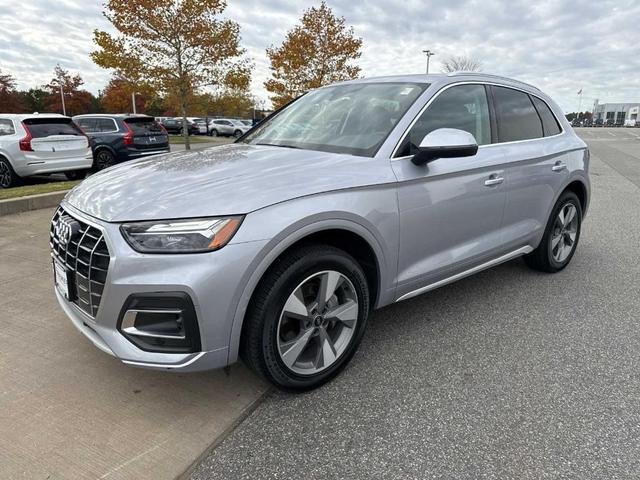 2022 audi q5 40 premium plus