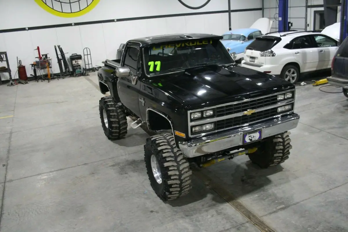 1977 chevrolet cheyenne 4x4 stepside shortbox mud truck