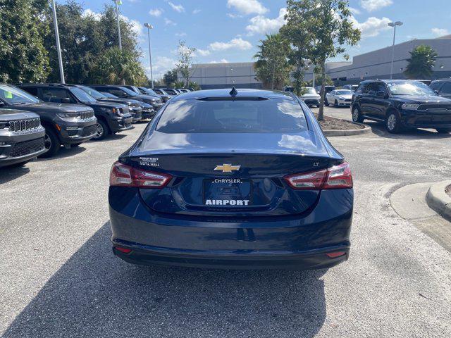 2022 chevrolet malibu fwd lt