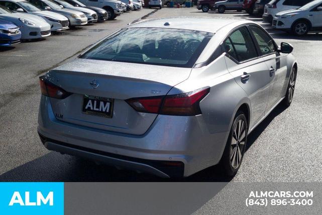 2022 nissan altima 2.5 sv