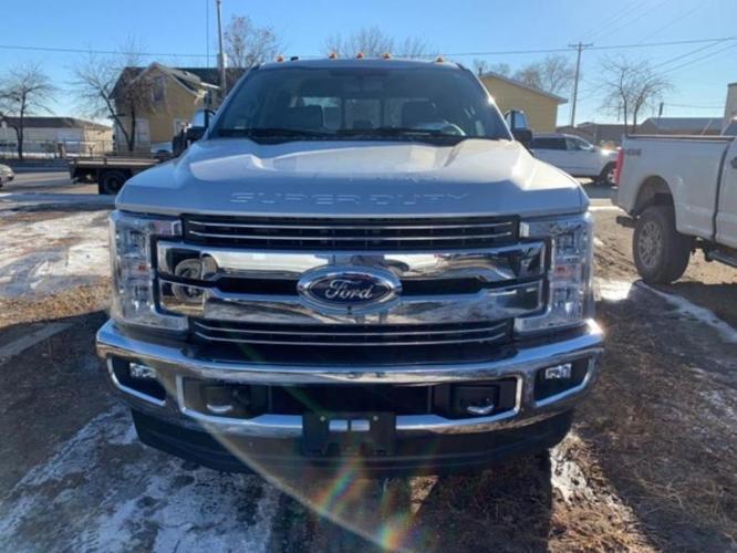 2018 ford f-350 super duty lariat 4x4 lariat 4dr crew cab 8 ft. lb drw pickup for sale in bonetraill, north dakota