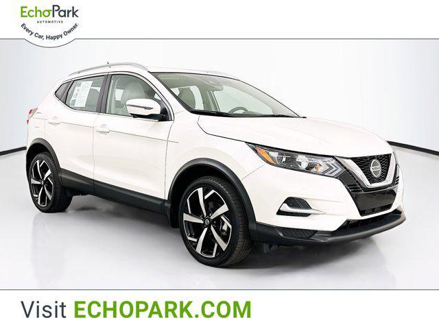 2022 nissan rogue sport sl