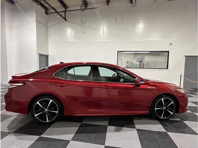 2020 toyota camry xse