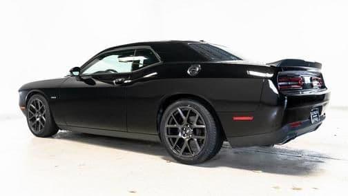 2018 dodge challenger r/t in milwaukee, wisconsin