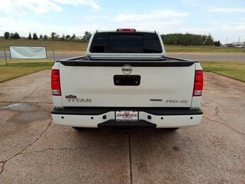 2015 nissan titan in co bluffs, iowa