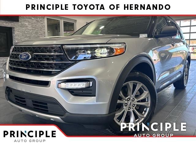 2021 ford explorer xlt