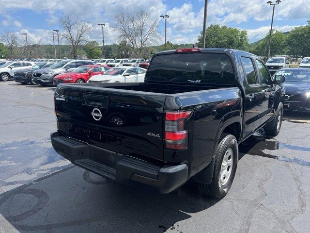 2022 nissan frontier s