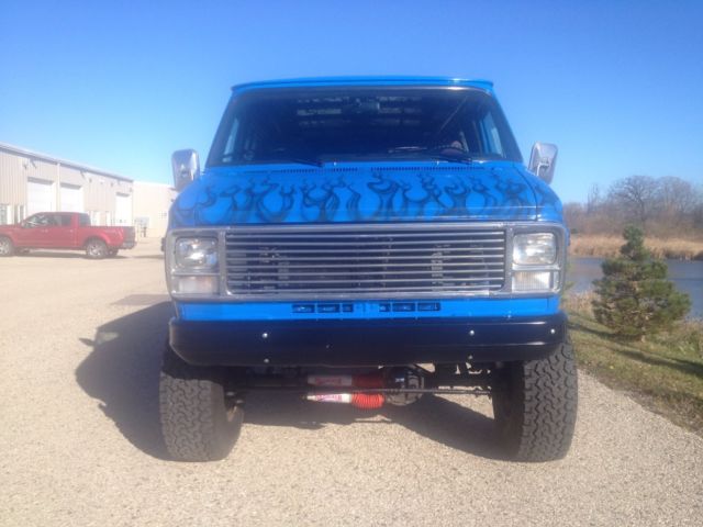 1979 chevrolet /pathfinder 4x4 van