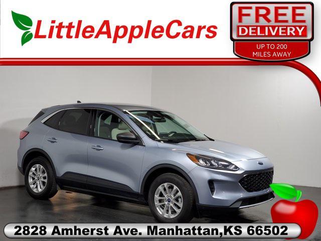 2022 ford escape se