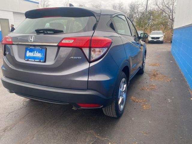 2022 honda hr-v lx
