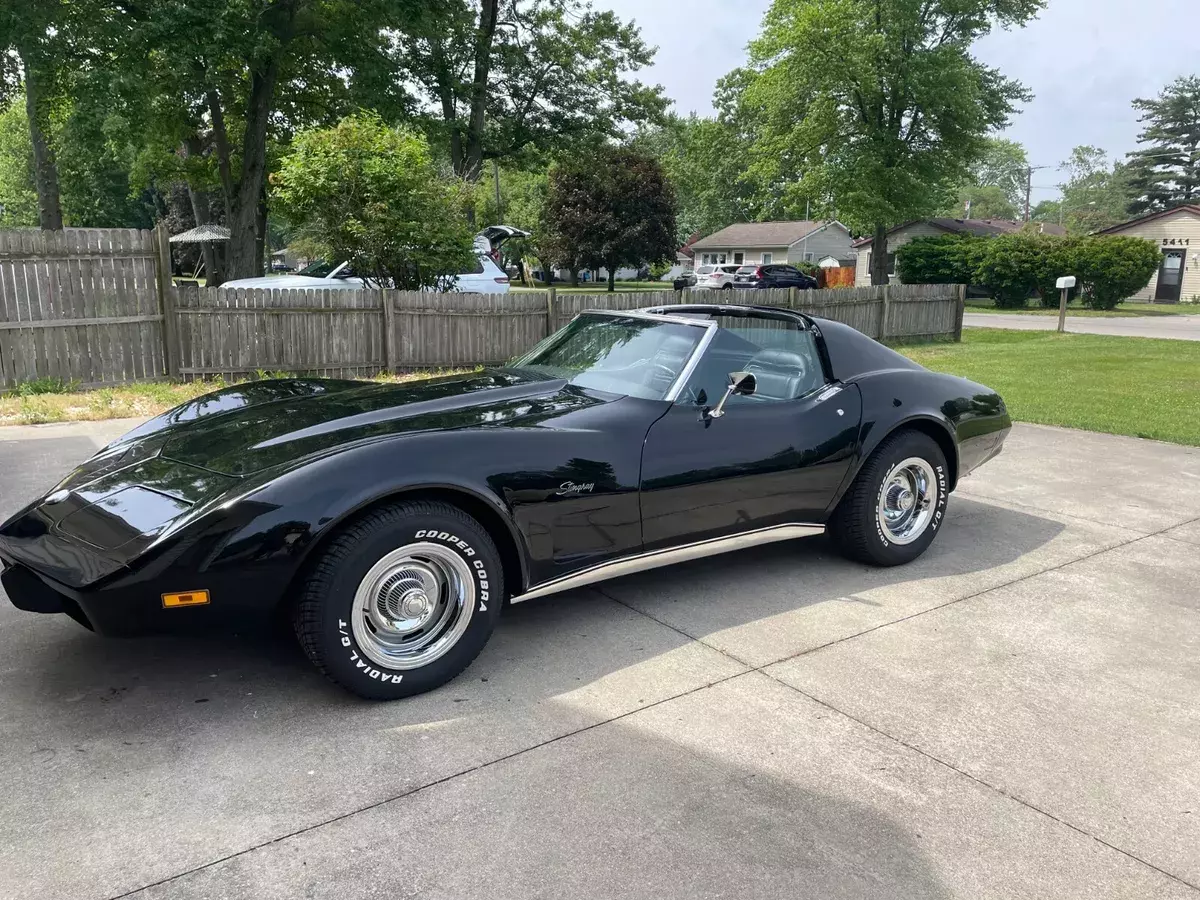 1975 corvette couple, 4 speed 95% restored. many new parts!