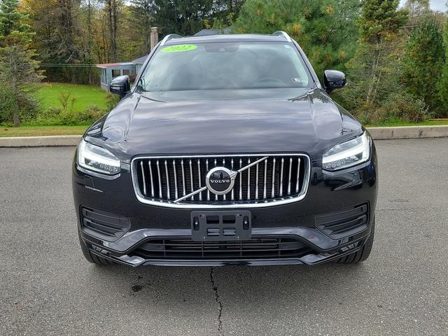 2022 volvo xc90 momentum