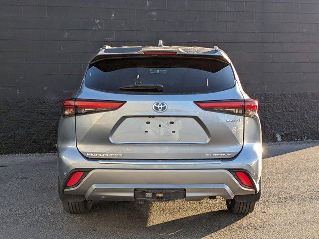 2022 toyota highlander hybrid platinum