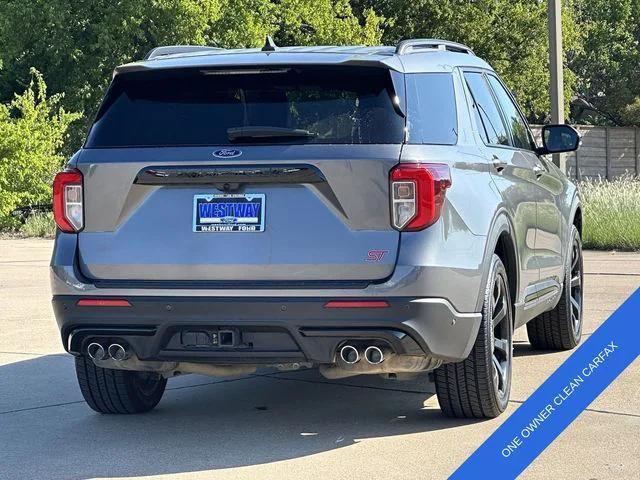 2021 ford explorer st