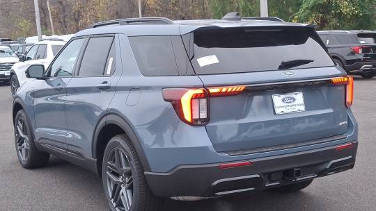 2025 Ford Explorer