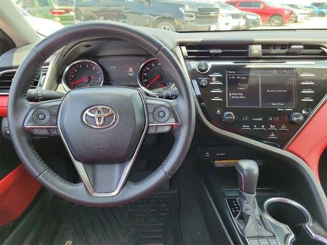 2019 toyota camry xse in van nuys, california