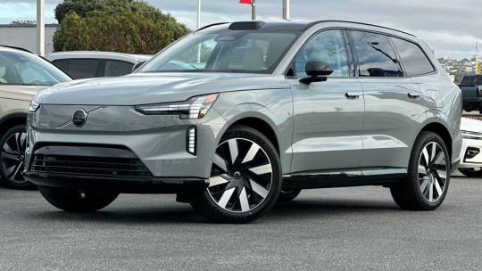 2025 Volvo EX90