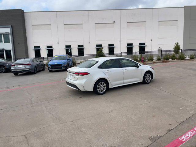 2020 toyota corolla le