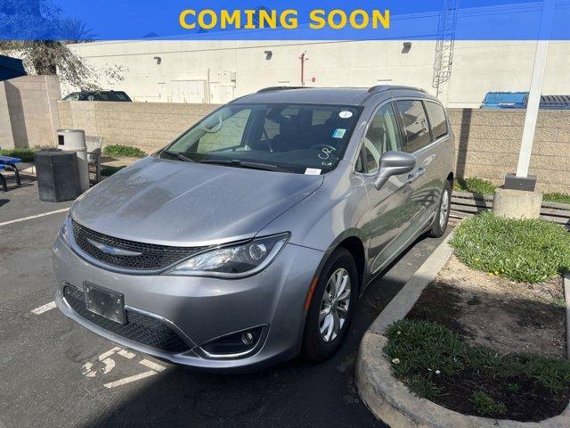 2018 chrysler pacifica touring-l