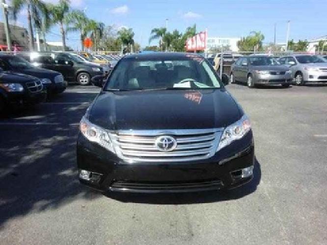 2012 toyota avalon sedan 4d in miami, fl