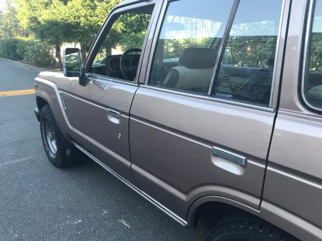 1985 toyota landcruiser fj60 `165k original miles no reserve 4wd ac stock