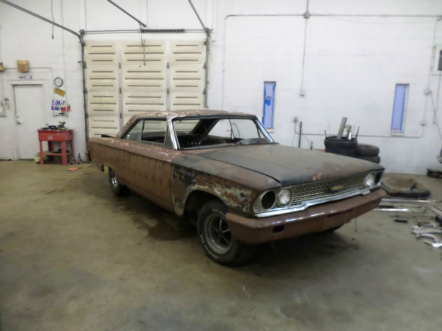 1963 galaxie v-8 fastback 31 spline 9 inch posi barn find