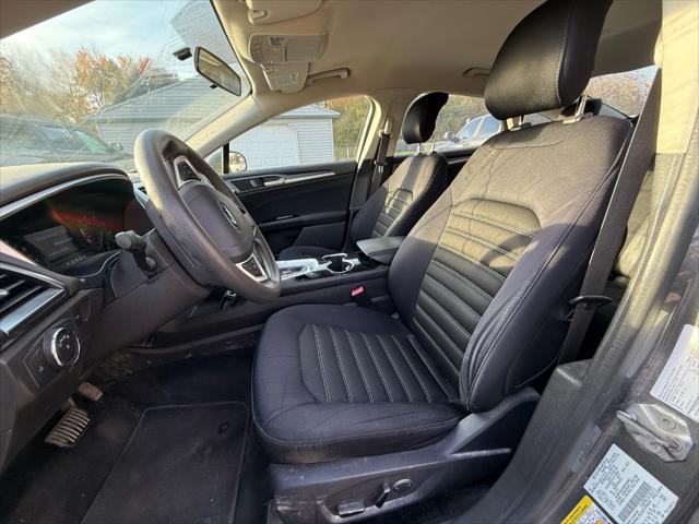 2014 ford fusion se