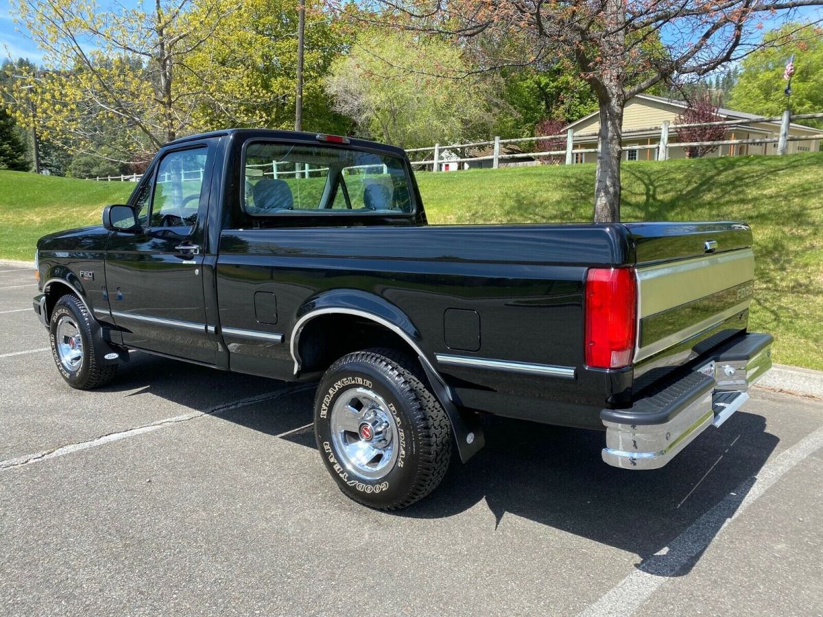 1994 ford f150 xlt regular cab short bed 2wd only 22,825 actual miles like new