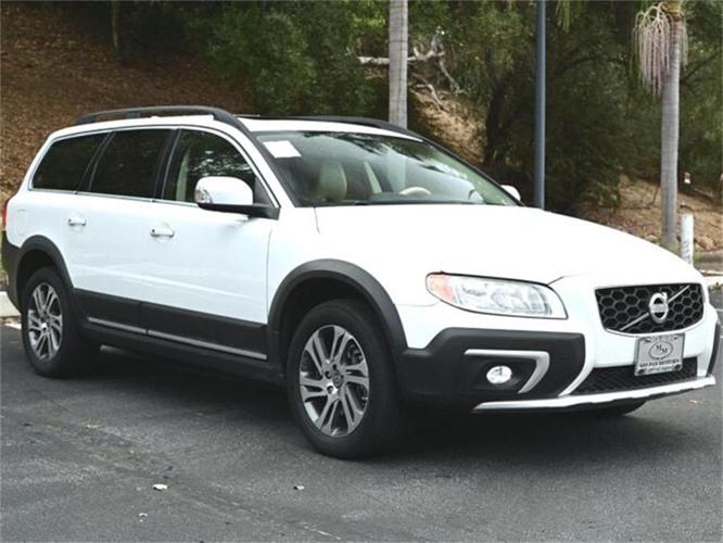 2014 volvo xc70 in santa barbara, california