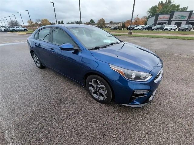2021 kia forte lxs