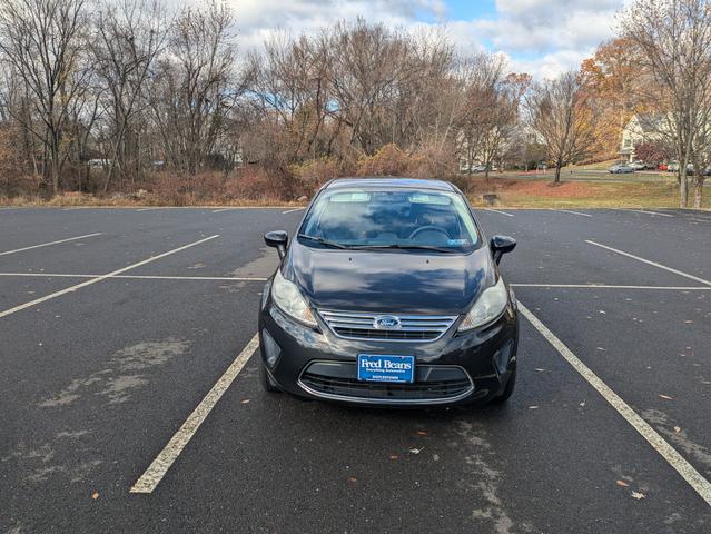 2012 ford fiesta se