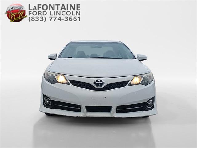 2014 toyota camry se